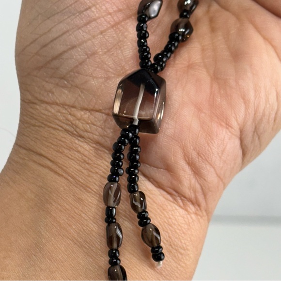 artisan Handmade Elegant Black Onyx and smoky quartz gemstone Necklace - Picture 10 of 15